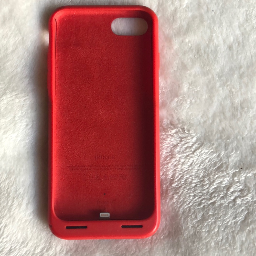 iPhone battery case